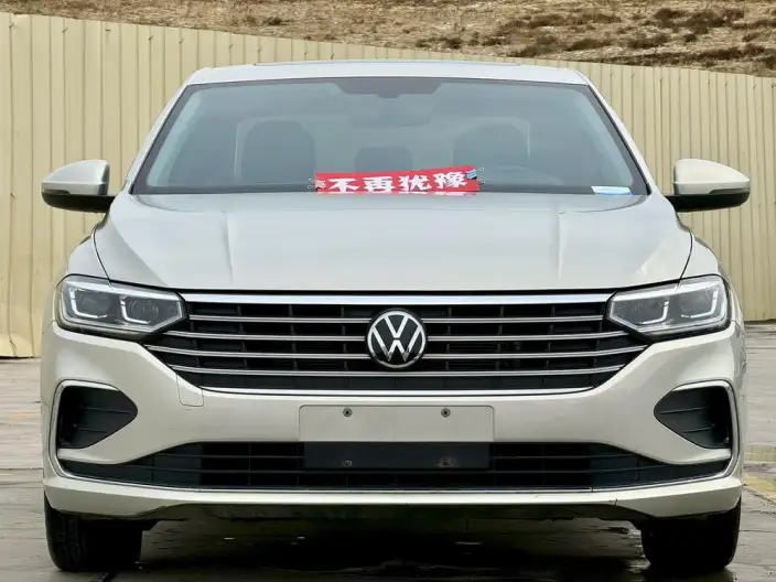 Volkswagen Lavida 2023 Model Facelift 1.5L Automatic Five million editions – фото 2