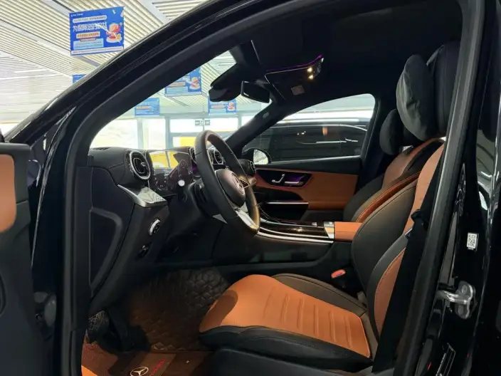 Mercedes-Benz GLC 2024 Model GLC 260 L 4MATIC Dynamic Model 5 seat – фото 8