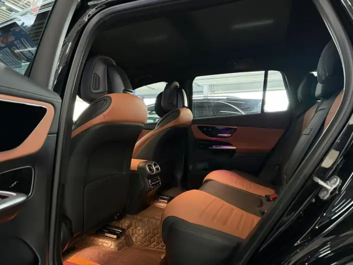 Mercedes-Benz GLC 2024 Model GLC 260 L 4MATIC Dynamic Model 5 seat – фото 9