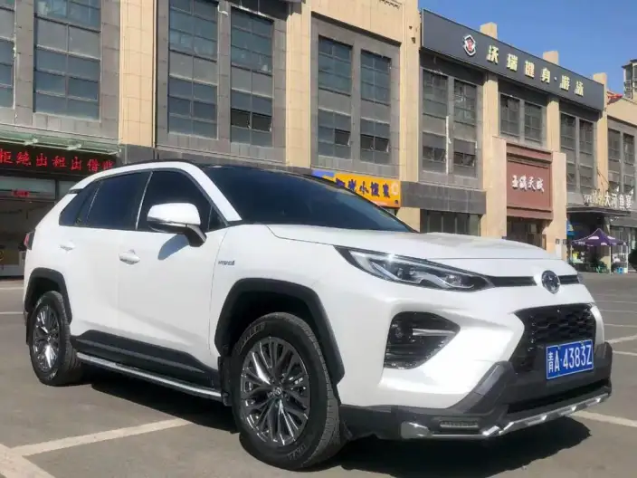 Toyota Wildlander 2024 Model Hybrid 2.5L 4WD Luxury PLUS Edition – фото 3