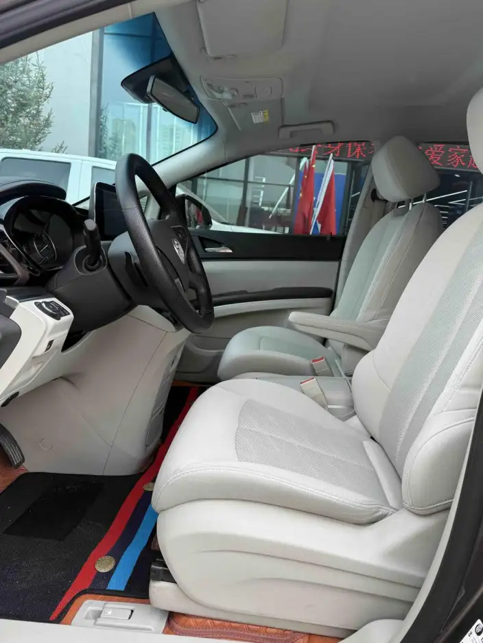 Buick GL8 2022 Model Business class 652T Comfort Model – фото 8