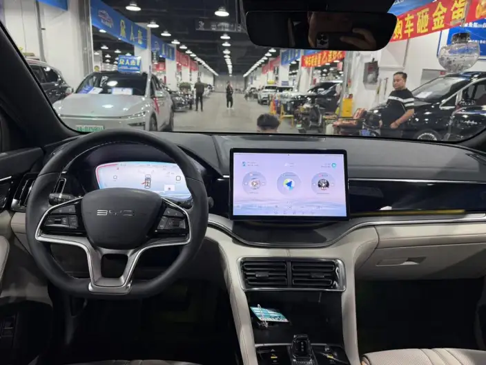 BYD Song PLUS DM 2023 Model DM-i Champion Edition 150KM Flagship PLUS – фото 7