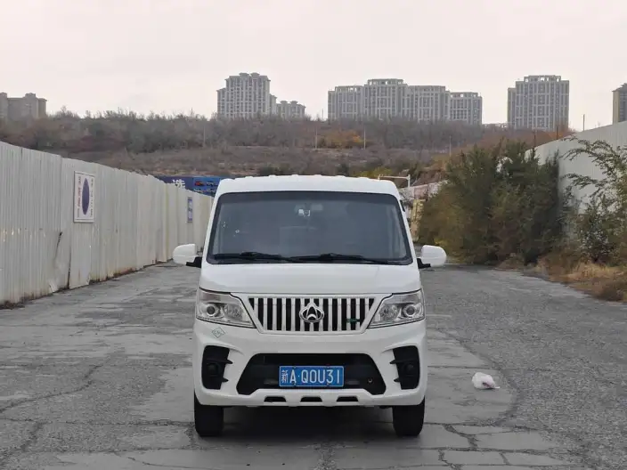 Ruixing M60 2023 Model 1.6L CNG Comfort Model Passenger car 6 seat Back lift door – фото 2