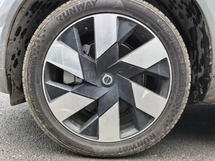 Volvo XC60 PHEV 2024 Model T8 4WD Long Battery Life Pro Smart Range Deluxe Edition – фото 6