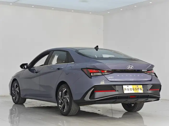 Hyundai Ioniq 2023 Model 1.5L CVT GLX Elite Edition – фото 5