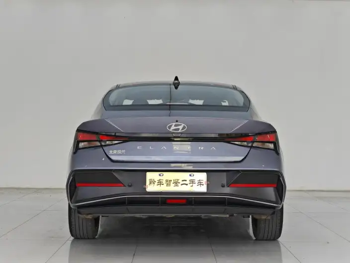 Hyundai Ioniq 2023 Model 1.5L CVT GLX Elite Edition – фото 6