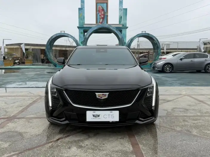 Cadillac CT5 2024 Model 28T Noble Model