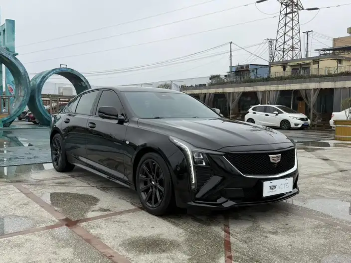 Cadillac CT5 2024 Model 28T Noble Model