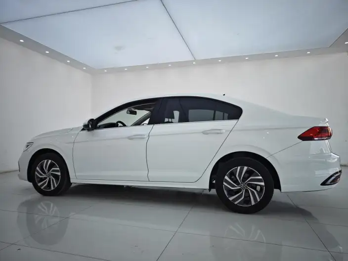 Volkswagen Bora 2023 Model 200TSI DSG Zhixing Edition – фото 4