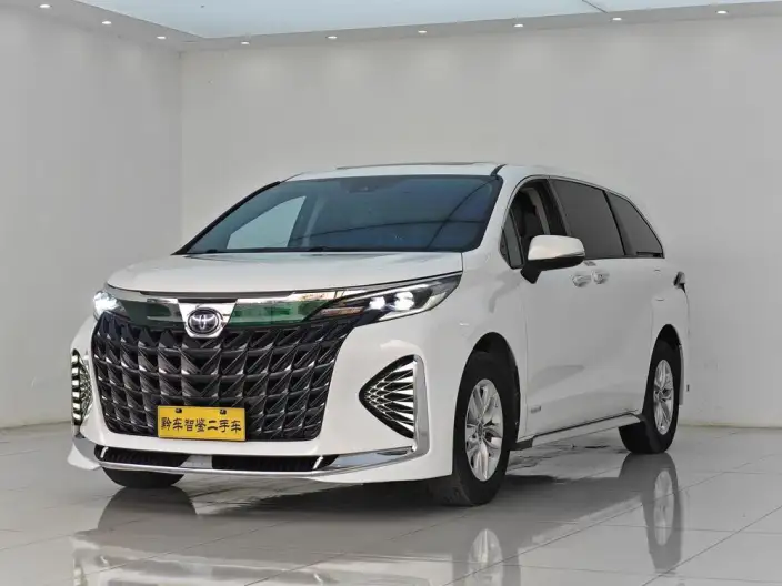 Granvia 2023 Model Intelligent Hybrid 2.5L Comfort Edition