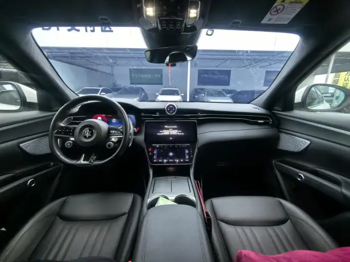 Grecale 2023 Model 2.0T GT – фото 7