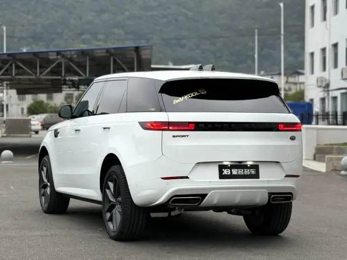 Range Rover Sport 2025 Model 400PS DYNAMIC SE