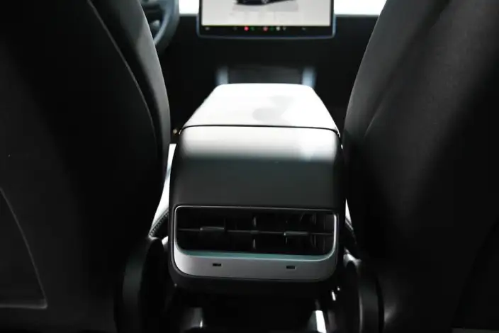 Model Y 2022 Model Facelift Rear-wheel drive version – фото 7