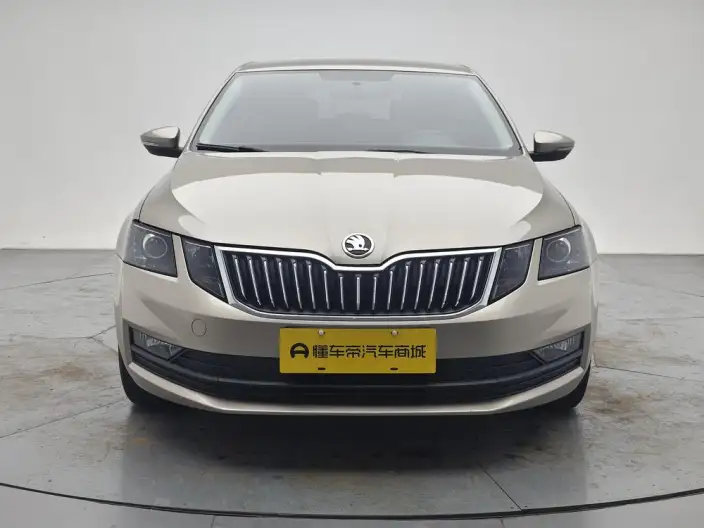 Skoda Octavia 2021 Model 1.5L Automatic Comfort Edition