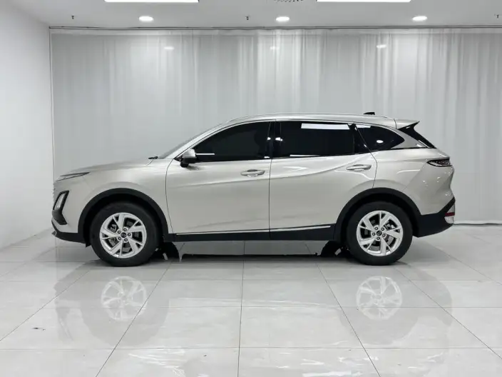 Bestune T90 2023 Model 1.5T Automatic Comfort Model – фото 4