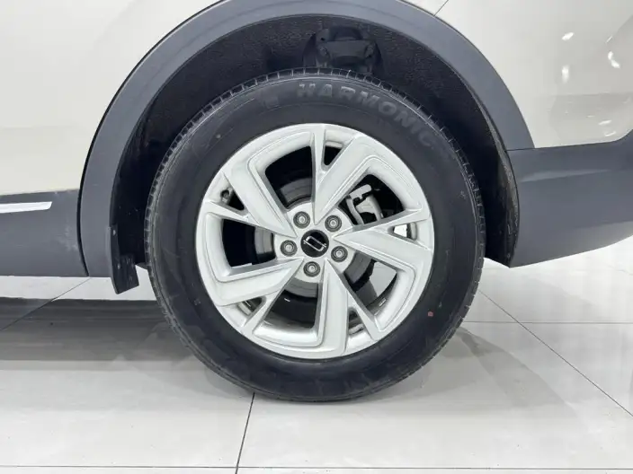Bestune T90 2023 Model 1.5T Automatic Comfort Model – фото 9