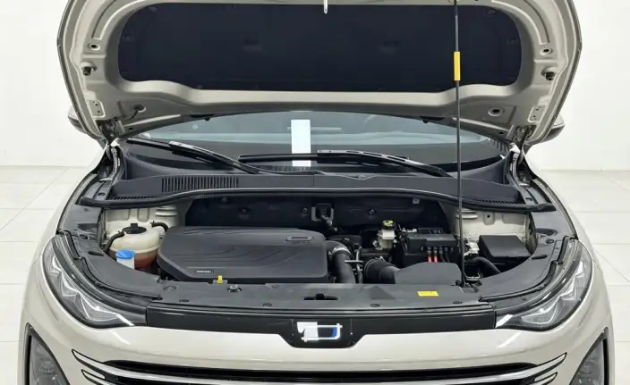 Bestune T90 2023 Model 1.5T Automatic Comfort Model – фото 10