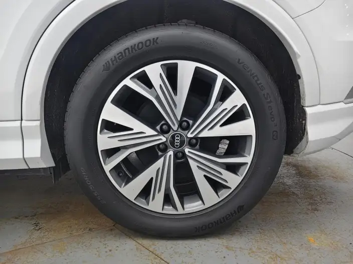 Audi Q4 e-tron 2024 Model 40 e-tron Chuangxing Edition – фото 9