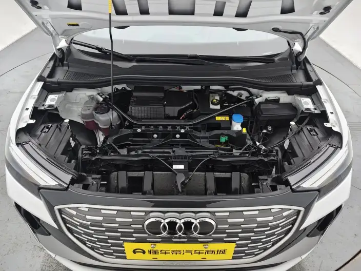 Audi Q4 e-tron 2024 Model 40 e-tron Chuangxing Edition – фото 10