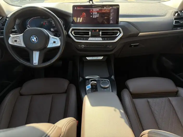 BMW iX3 2024 Model Leading Model – фото 10