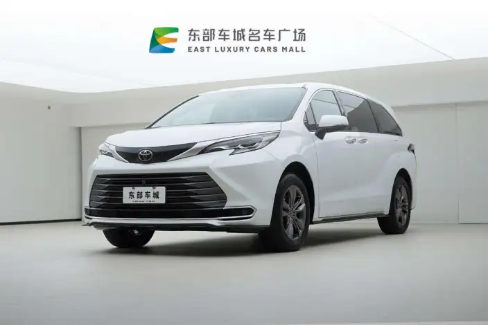 Toyota Sienna 2026 Model Hybrid 2.5L 4WD Premium