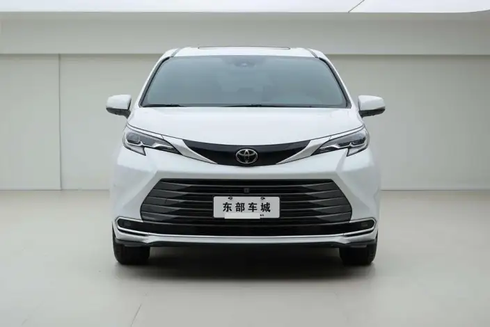 Toyota Sienna 2026 Model Hybrid 2.5L 4WD Premium