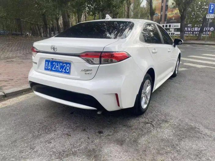 Toyota Levin 2022 Model 185T CVT Deluxe Edition – фото 6
