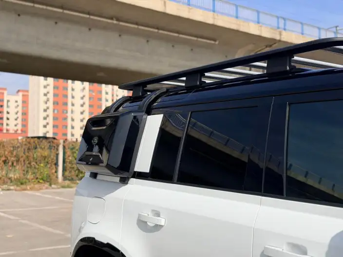 Land Rover Defender 2024 Model 110 3.0T P400 X-Dynamic HSE – фото 7