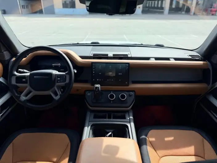 Land Rover Defender 2024 Model 110 3.0T P400 X-Dynamic HSE – фото 10