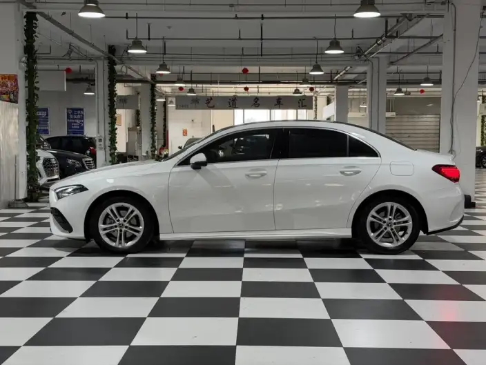 Mercedes-Benz A-class 2023 Model A 180 L Sports sedan