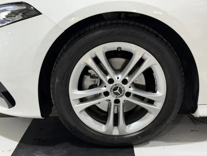 Mercedes-Benz A-class 2023 Model A 180 L Sports sedan – фото 10