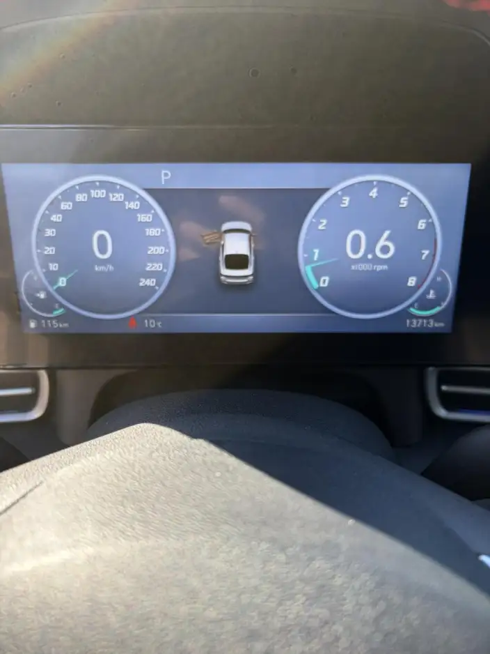 Hyundai Ioniq 2022 Model 1.5L CVT 20th SE 20th Anniversary Memorial Edition – фото 9