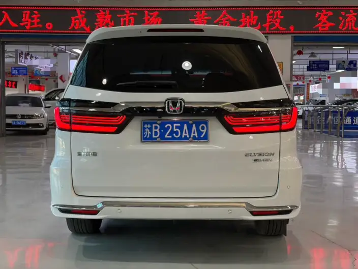 Honda Elysion 2022 Model 2.0L Hybrid Deluxe Edition – фото 5