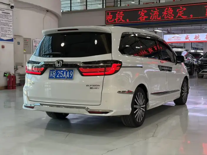 Honda Elysion 2022 Model 2.0L Hybrid Deluxe Edition – фото 6