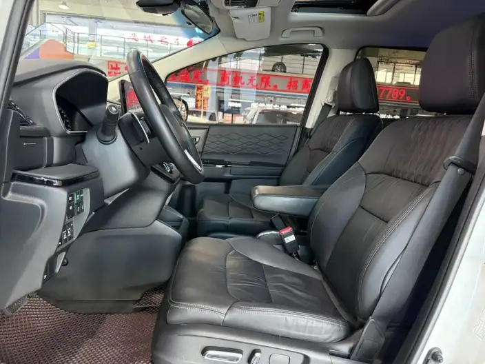 Honda Elysion 2022 Model 2.0L Hybrid Deluxe Edition – фото 8