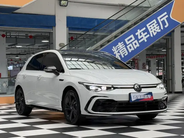 Volkswagen Golf 2021 Model 280TSI DSG R-Line