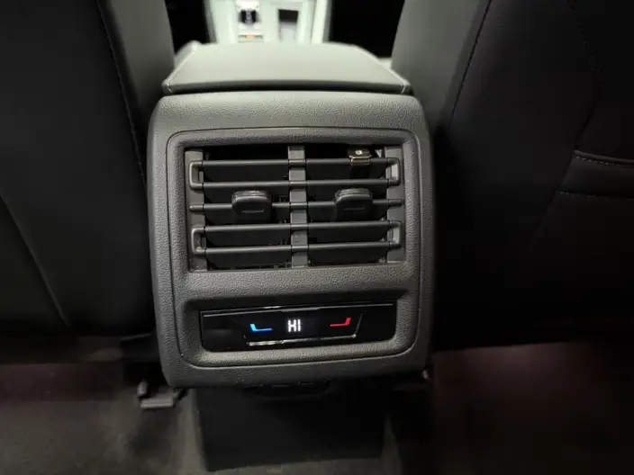 Volkswagen Golf 2021 Model 280TSI DSG R-Line – фото 10