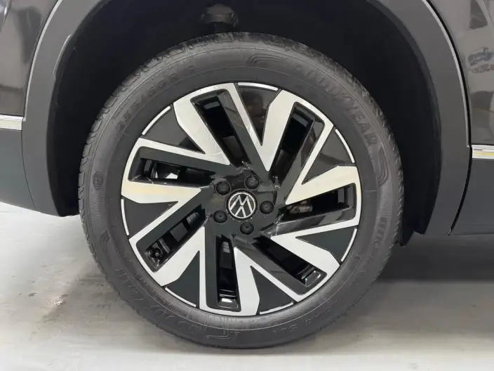 Volkswagen Tayron 2023 Model 280TSI 2WD Luxury Plus Advanced version – фото 7