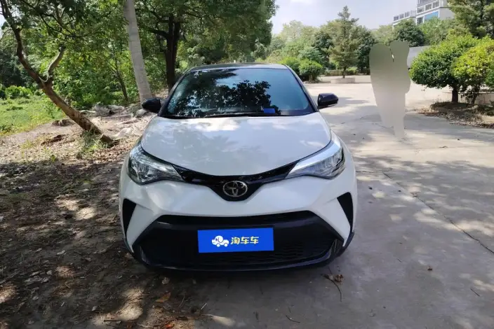 Toyota C-HR 2023 Model 2.0L Comfort Edition