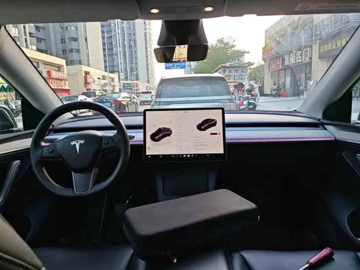 Model Y 2024 Model Rear-wheel drive version – фото 5