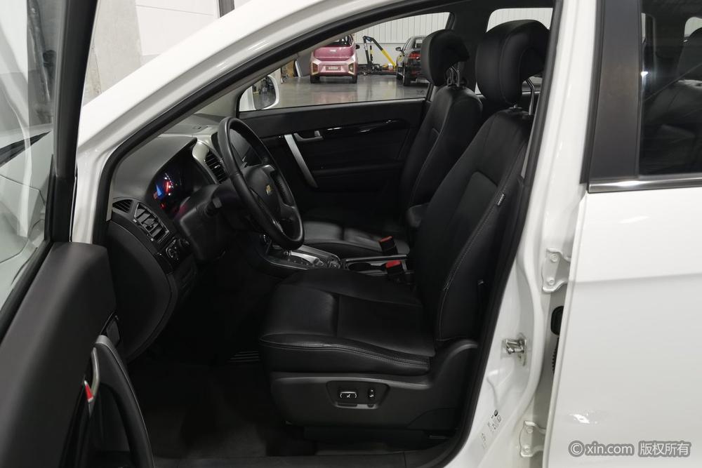 Chevrolet Captiva 2014 2.4L AWD Flagship 7-Seater – фото 17