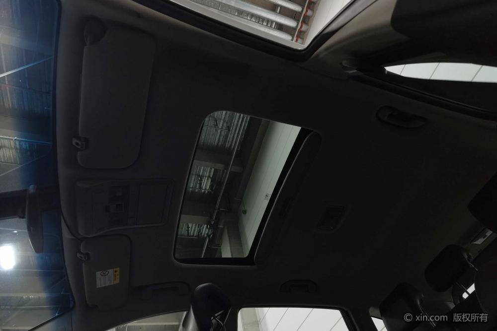Chevrolet Captiva 2014 2.4L AWD Flagship 7-Seater – фото 20