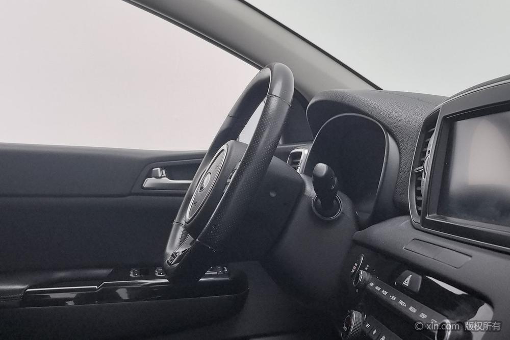 KIA KX5 2016 модификация 1.6T автоматическое 2WD DLX – фото 8