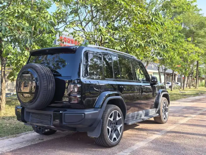 iCAR V27 2026 Model 200km 4WD Falcon700
