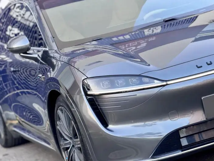 Luxeed R7 2024 Model EV 100kWh UItra 4WD Edition – фото 9
