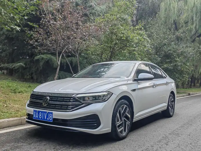 Volkswagen Sagitar 2023 Model 300TSI DSG Beyond Edition