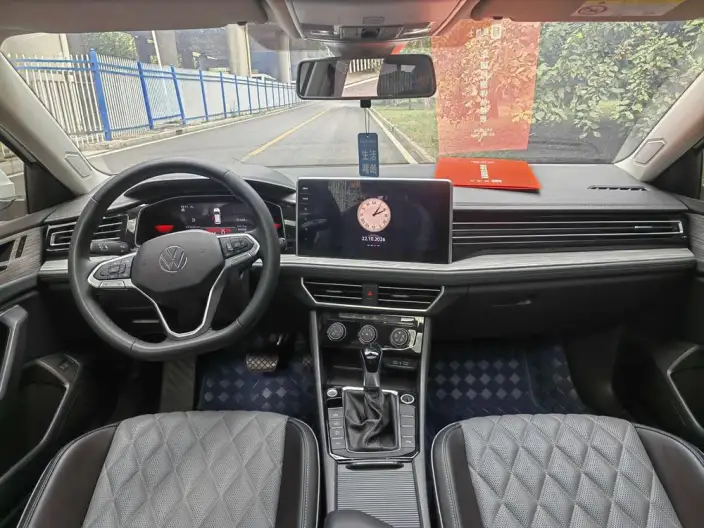 Volkswagen Sagitar 2023 Model 300TSI DSG Beyond Edition – фото 7