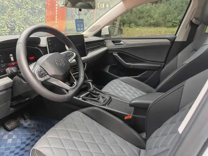 Volkswagen Sagitar 2023 Model 300TSI DSG Beyond Edition – фото 8