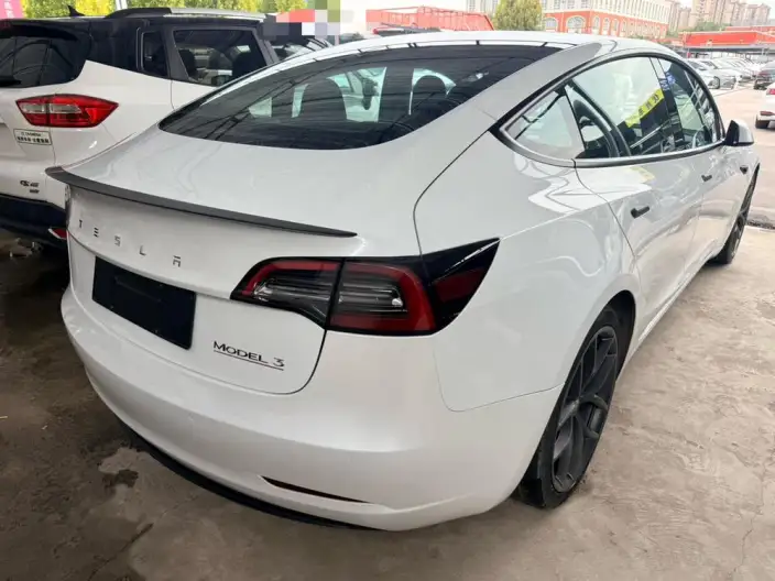 Model 3 2022 Model Performance High performance All-wheel drive version