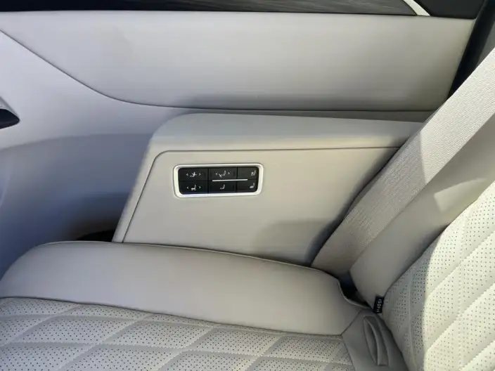 Buick GL8 2022 Model ES Luzun 653T Comfort Model